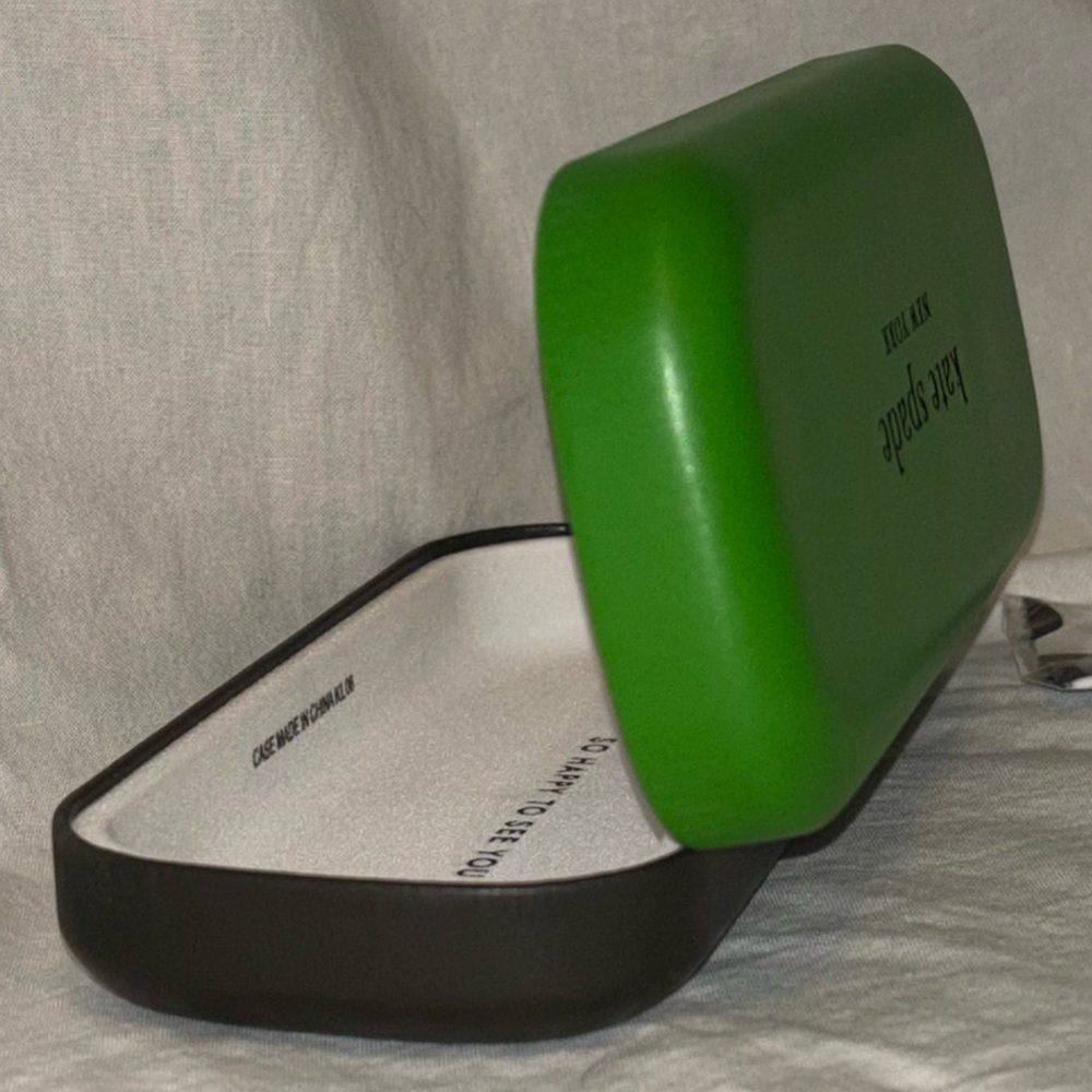 Kate Spade green & black hard shell signature eyeglass readers sunglass case - Picture 12 of 15